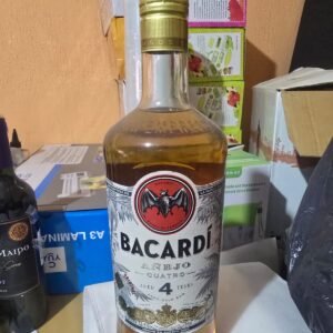 Botella de Bacardi Oro 4 años